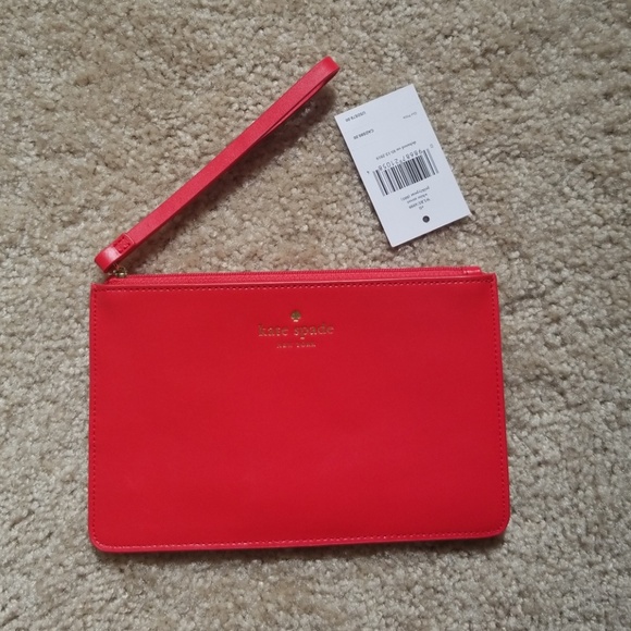 kate spade Handbags - Kate Spade eli white street priklypear wristlet